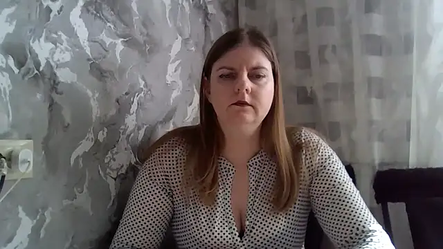 DarkRose0104 online show from 2, 2, 2026