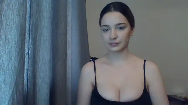 EvelineMagnetic online show from 19, 4, 2026