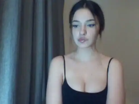 Snapshot of EvelineMagnetic chatting on 4, 5, 2026 EvelineMagnetic online show from 4, 5, 2026