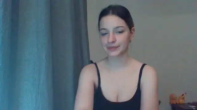 Snapshot of EvelineMagnetic chatting on 9, 6, 2026 EvelineMagnetic online show from 9, 6, 2026