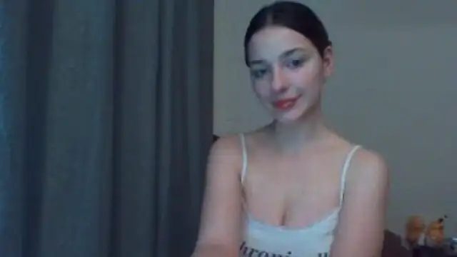 Snapshot of EvelineMagnetic chatting on 12, 6, 2026 EvelineMagnetic online show from 12, 6, 2026