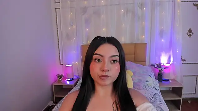 Jenifer James online show from 12, 2, 2026