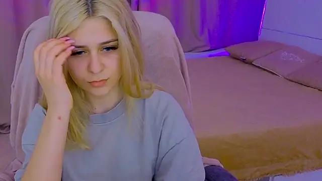 ApheliaStar online show from 16, 3, 2026