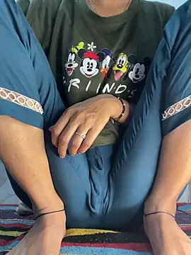 paribaby09 online show from 13, 4, 2026