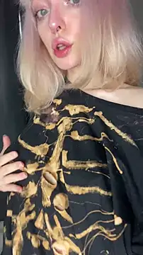 aka Blonde online show from 30, 7, 2026