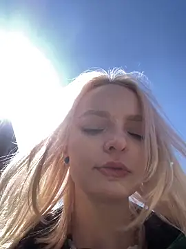 Snapshot of aka_Blonde chatting on 16, 5, 2026 aka Blonde online show from 16, 5, 2026
