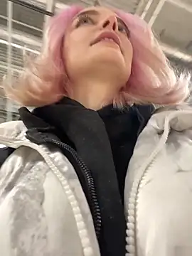 aka Blonde online show from 1, 3, 2026