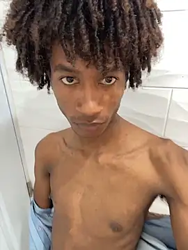 twink gabrielll online show from 18, 4, 2026