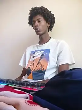 twink gabrielll online show from 14, 1, 2026