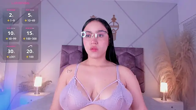 emily nova  online show from 30, 5, 2026