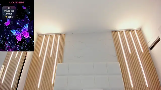 emily nova  online show from 21, 3, 2026