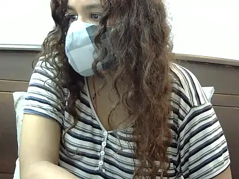 AngelAnaya018 online show from 13, 1, 2026