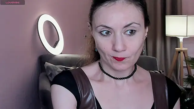 Juliet Jamess online show from 20, 2, 2026