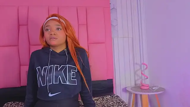 sophiia swet online show from 7, 3, 2026