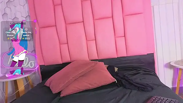 sophiia swet online show from 26, 2, 2026