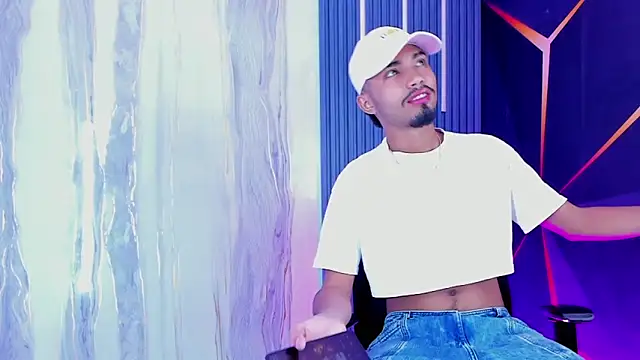 Snapshot of Baby_sexdemon chatting on 18, 1, 2026 Baby sexdemon online show from 18, 1, 2026