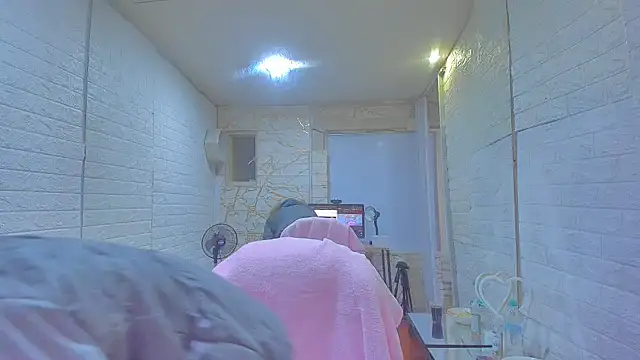 Betany Grey online show from 6, 3, 2026