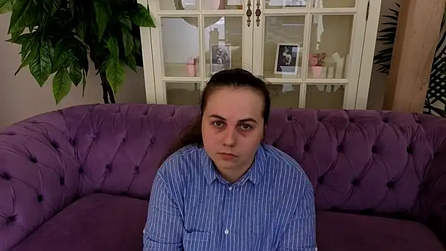 Snapshot of MikaFoxy chatting on 1, 4, 2026 MikaFoxy online show from 1, 4, 2026