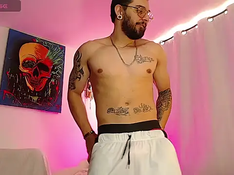 Axel Stton online show from 7, 5, 2026