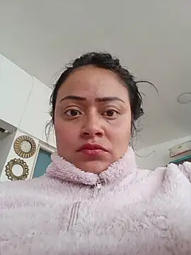 gabriela grace1 online show from 20, 4, 2026