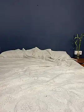 Alice Dan online show from 22, 4, 2026