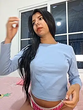 Snapshot of jade03_ chatting on 25, 6, 2026 jade03 online show from 25, 6, 2026