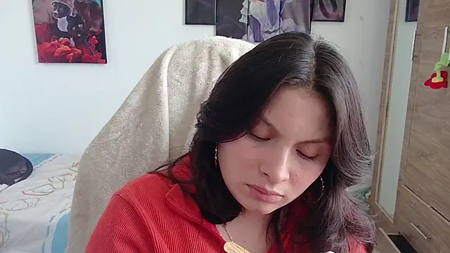 Snapshot of yessica_gomez01 chatting on 5, 5, 2026 yessica gomez01 online show from 5, 5, 2026