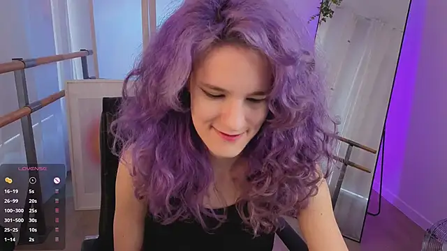 AuraLaunni online show from 5, 6, 2026