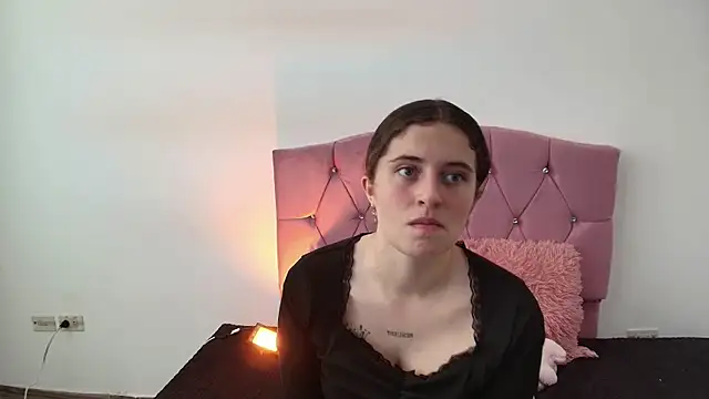 Cherry Boomxx online show from 27, 2, 2026