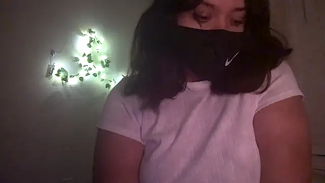 Lunablushh online show from 15, 1, 2026