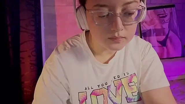 Mia Franklyn online show from 29, 3, 2026