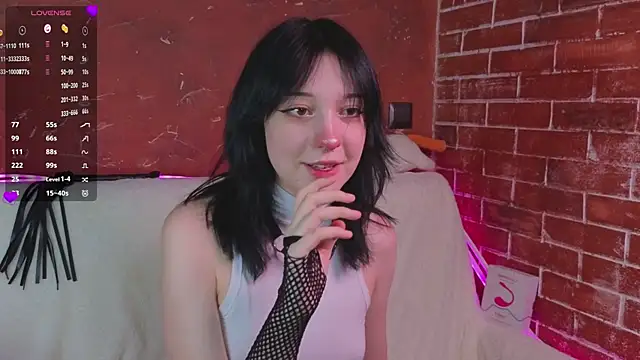 Snapshot of LisaBunnyy chatting on 28, 2, 2026 LisaBunnyy online show from 28, 2, 2026