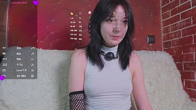 LisaBunnyy online show from 25, 5, 2026
