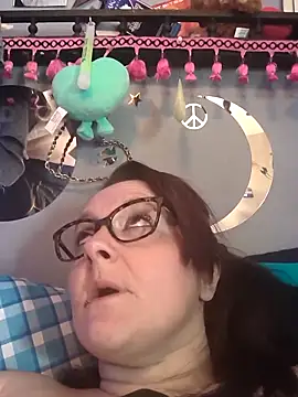 DisireAfterDark online show from 25, 2, 2026