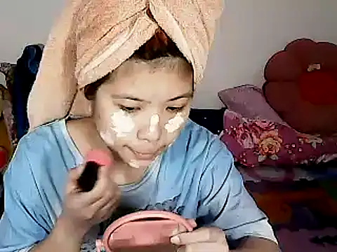 xxhotamizinggirl online show from 8, 3, 2026