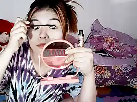 xxhotamizinggirl online show from 11, 3, 2026