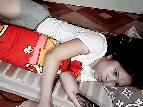 xxhotamizinggirl online show from 12, 6, 2026