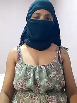 cutehotwife online show from 28, 2, 2026