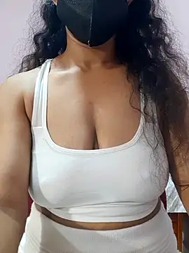 cutehotwife online show from 26, 2, 2026