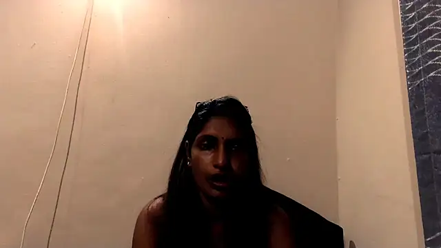 indianhoney69 online show from 11, 4, 2026