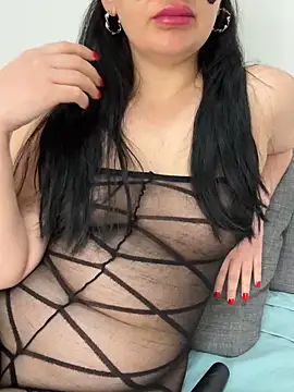 melissiaayzem online show from 15, 4, 2026