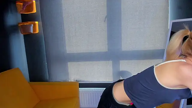 Moon Silk online show from 6, 2, 2026