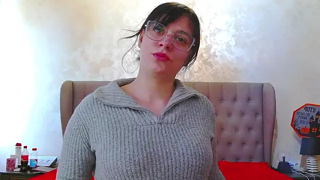 MaddyAllure online show from 2, 3, 2026