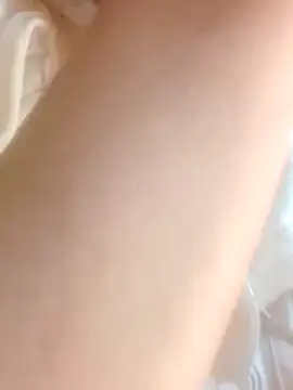 jjennyyy online show from 12, 4, 2026