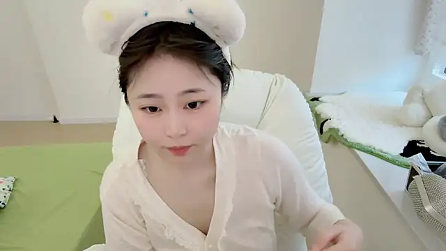 Snapshot of Onefiona chatting on 30, 3, 2026 Onefiona online show from 30, 3, 2026