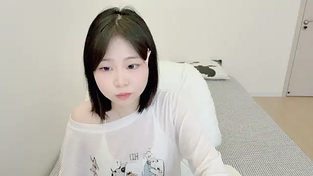 Snapshot of Onefiona chatting on 16, 6, 2026 Onefiona online show from 16, 6, 2026