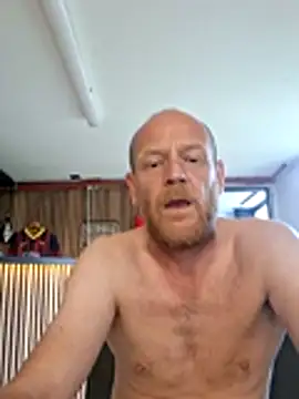 Snapshot of mikman100 chatting on 16, 6, 2026 mikman100 online show from 16, 6, 2026