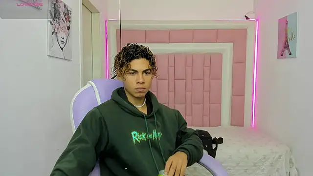Anyelo Twink online show from 8, 5, 2026