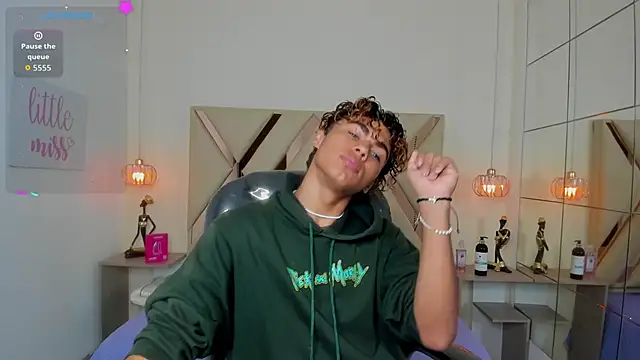 Anyelo Twink online show from 31, 5, 2026