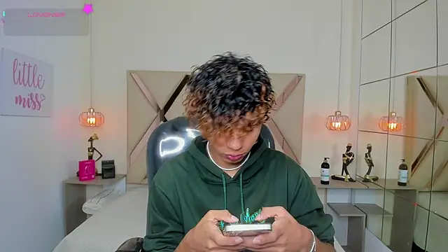 Anyelo Twink online show from 20, 6, 2026